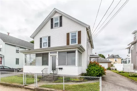 173 Carter Ave, Pawtucket, RI 02861