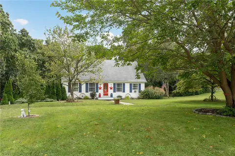 23 Colonial Dr, Westerly, RI 02891 photo 31