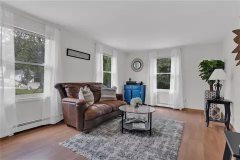 23 Colonial Dr, Westerly, RI 02891 photo 6