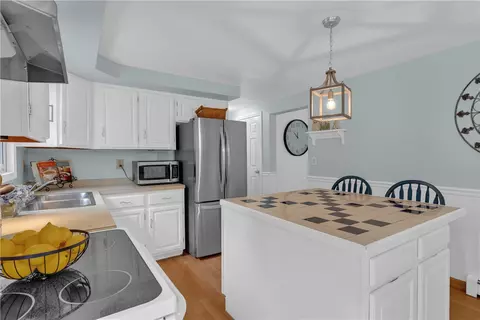 23 Colonial Dr, Westerly, RI 02891 photo 11