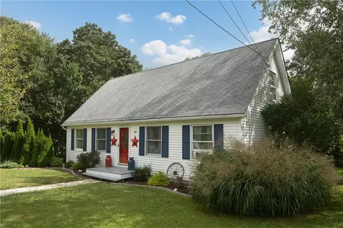 23 Colonial Dr, Westerly, RI 02891 photo 32