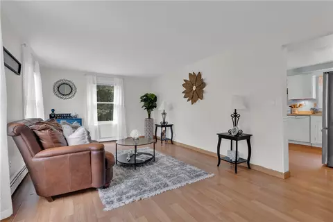 23 Colonial Dr, Westerly, RI 02891 photo 4