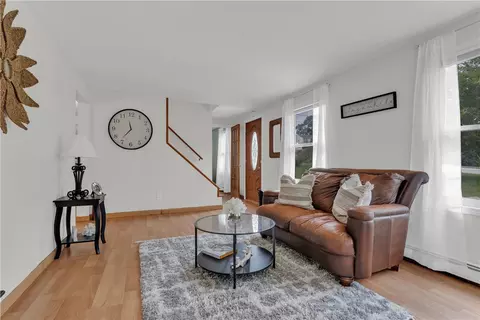 23 Colonial Dr, Westerly, RI 02891 photo 7