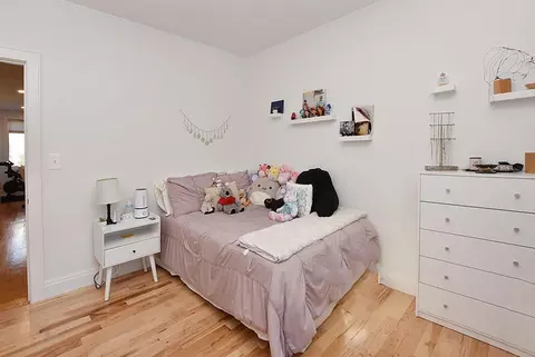 18 Maple Ave, East Providence, RI 02915 photo 11