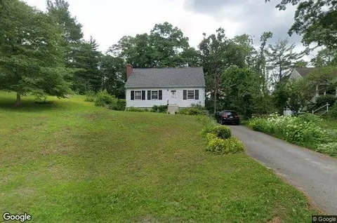 331 Scott Rd, Cumberland, RI 02864