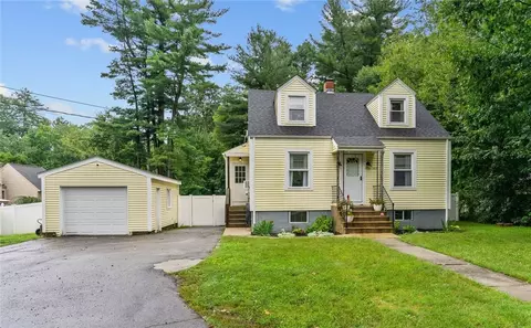 1017 Victory Hwy, North Smithfield, RI 02896