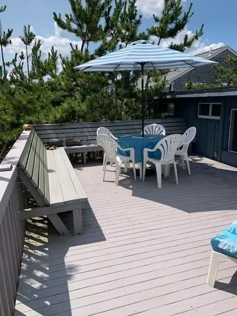 473 Atlantic Ave, Westerly, RI 02891 photo 3