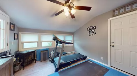 20 Lloyd Dr, Coventry, RI 02816 photo 8