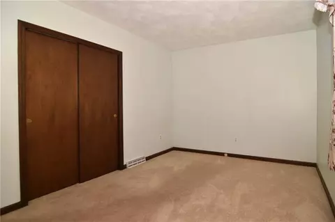 89 Naples Ave, Warwick, RI 02886 photo 12