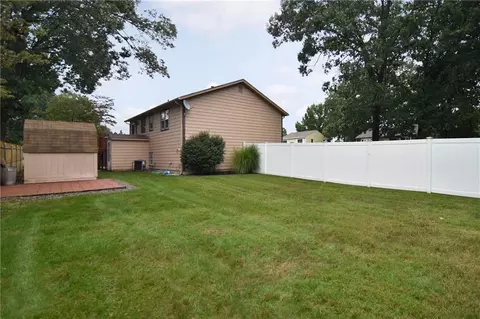 89 Naples Ave, Warwick, RI 02886 photo 38