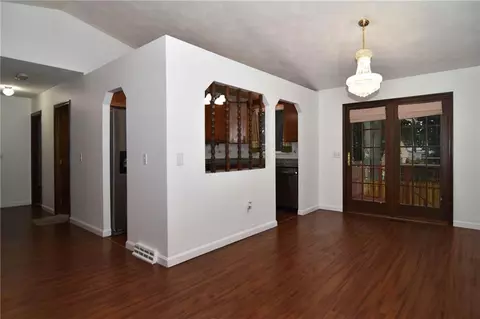 89 Naples Ave, Warwick, RI 02886 photo 10