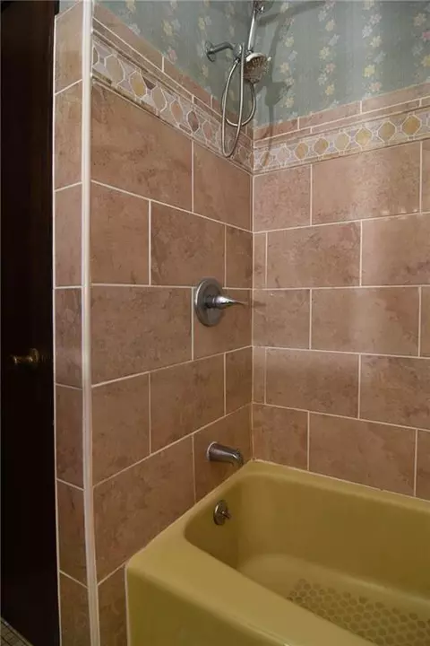 89 Naples Ave, Warwick, RI 02886 photo 22
