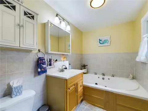 105 Mill Pond Rd, Exeter, RI 02822 photo 21