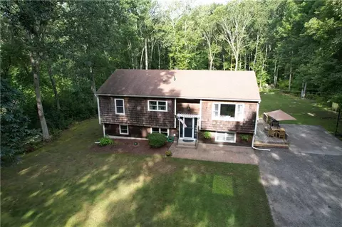 105 Mill Pond Rd, Exeter, RI 02822 photo 5