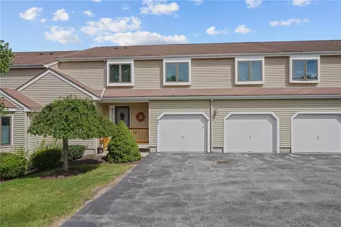 80 Fisher Rd #94, Cumberland, RI 02864