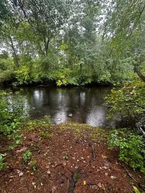 0 Wood River Dr, Richmond, RI 02832