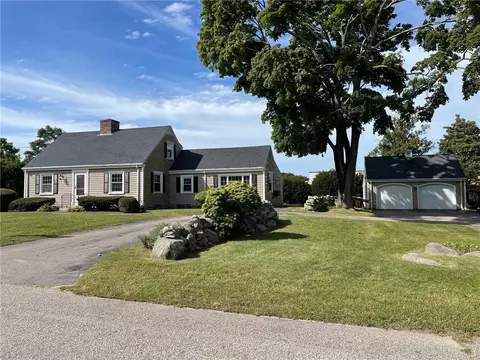 3 Longvue Ave, Westerly, RI 02891