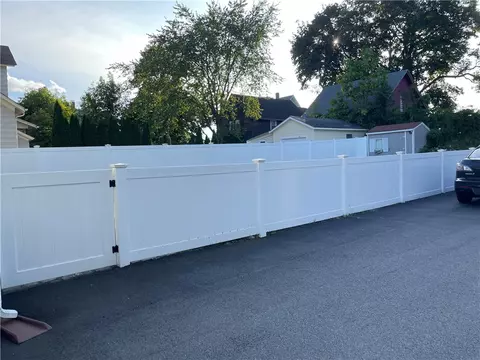 633 Grove St, Woonsocket, RI 02895 photo 31