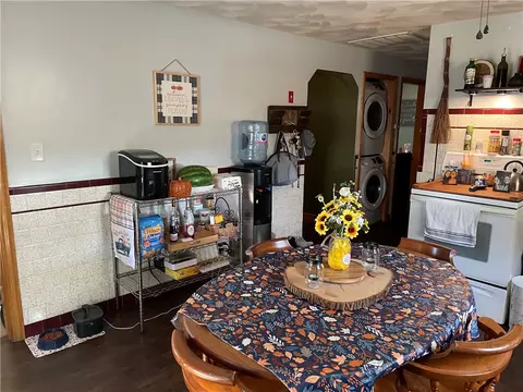 633 Grove St, Woonsocket, RI 02895 photo 17