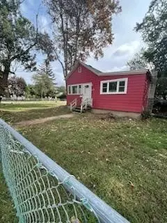 54 Steele Ave, Warwick, RI 02889
