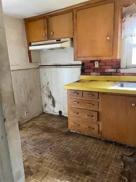 54 Steele Ave, Warwick, RI 02889 photo 10