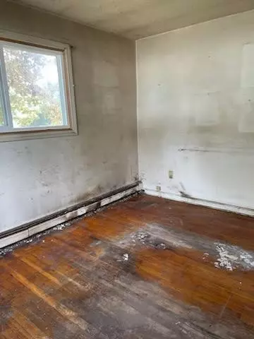 54 Steele Ave, Warwick, RI 02889 photo 11