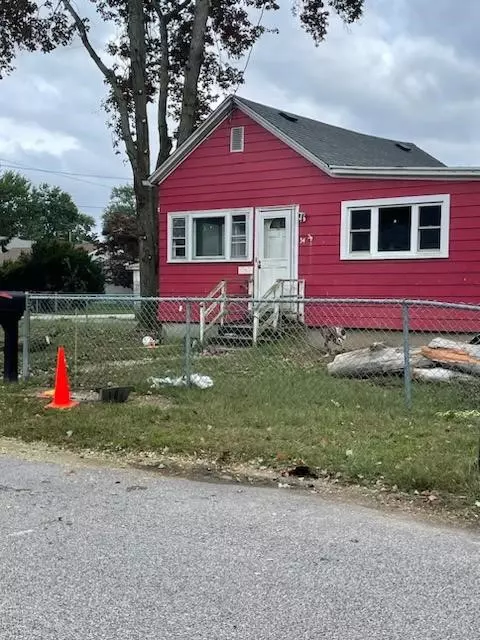 54 Steele Ave, Warwick, RI 02889 photo 2