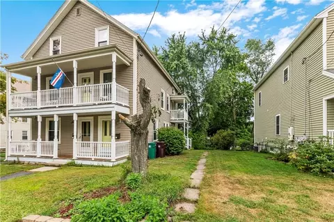275 Summer St, Woonsocket, RI 02895 photo 2