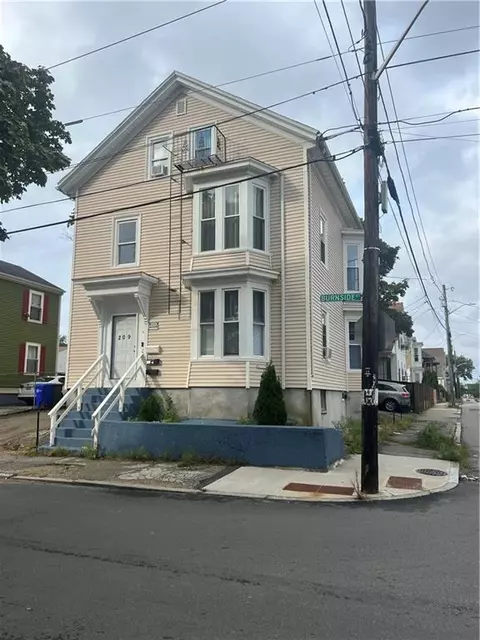 209 Burnside St, Providence, RI 02905