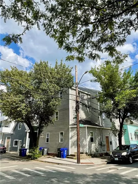 66 Penn St, Providence, RI 02909