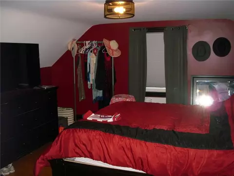 20 Custer St, Warwick, RI 02889 photo 8