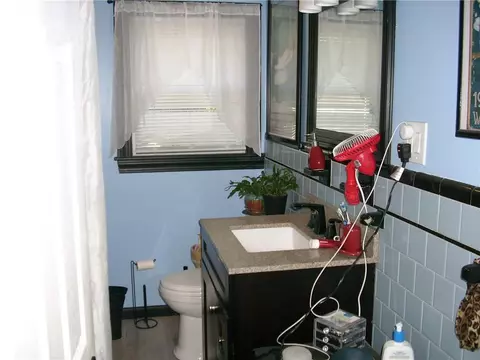 20 Custer St, Warwick, RI 02889 photo 11