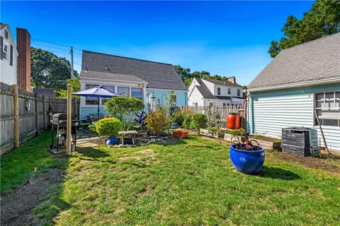 122 Spring Green Rd, Warwick, RI 02888 photo 22