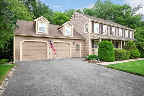 48 Windsong Rd, Cumberland, RI 02864