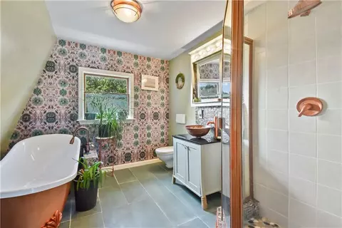 27 Logan St, Warwick, RI 02889 photo 13
