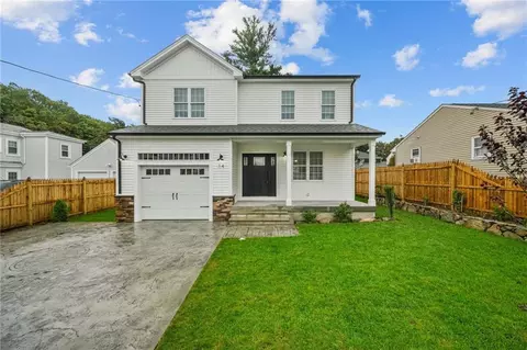 14 Lawn Ave, Pawtucket, RI 02860