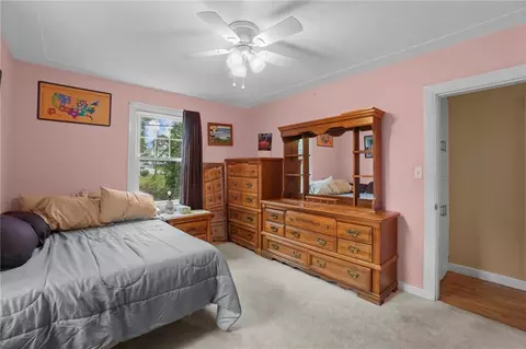 27 Campeau St, Woonsocket, RI 02895 photo 15