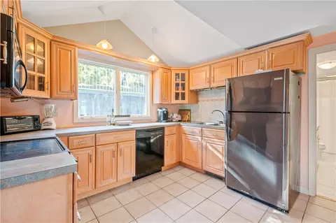 125 Lake Dr, Glocester, RI 02814 photo 10