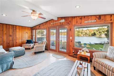 125 Lake Dr, Glocester, RI 02814 photo 16