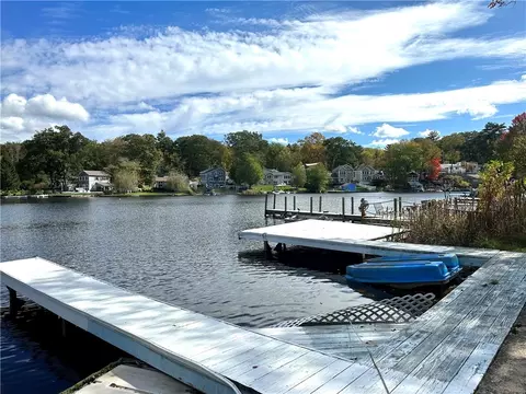 125 Lake Dr, Glocester, RI 02814 photo 3