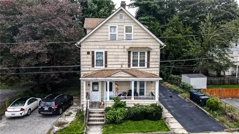109 Jenckes St, Woonsocket, RI 02895