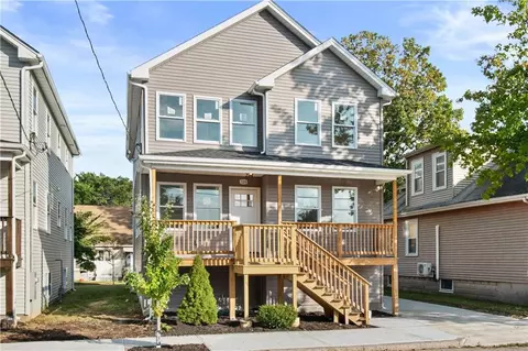 129 Cumberland St, Providence, RI 02908