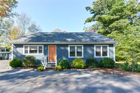 12 Potters Ln, Glocester, RI 02814 photo 2