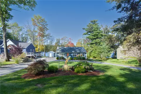 12 Potters Ln, Glocester, RI 02814 photo 3