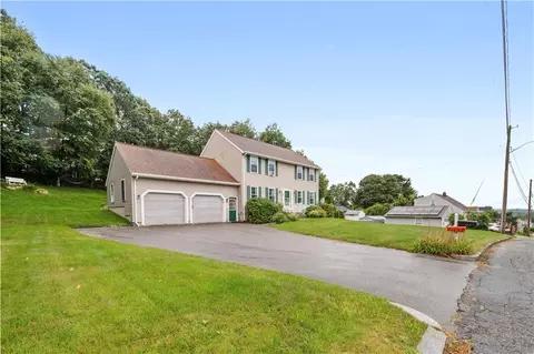 273 Oregon Ave, Woonsocket, RI 02895 photo 19