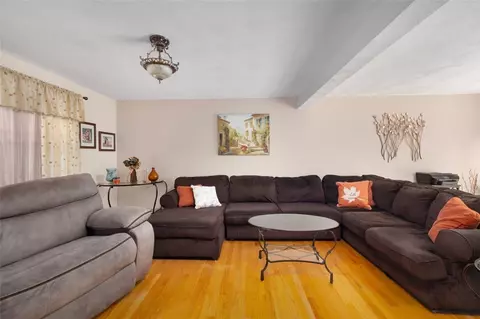 4 Black Walnut Dr, Coventry, RI 02816 photo 7