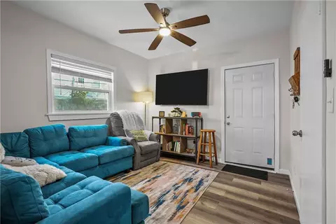 37 Ross St, Woonsocket, RI 02895 photo 14