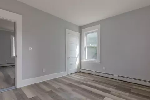 37 Ross St, Woonsocket, RI 02895 photo 22