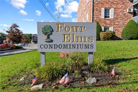 200 Manville Hill Rd #106, Cumberland, RI 02864