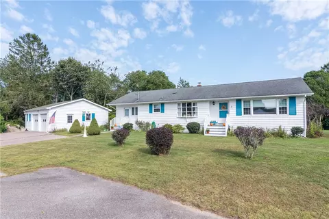 7 Gilleo Dr, Westerly, RI 02891